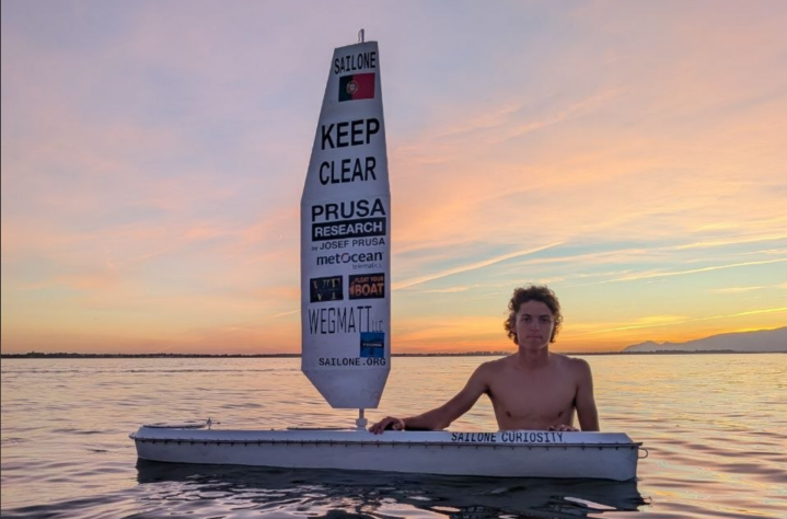 Hero Boat